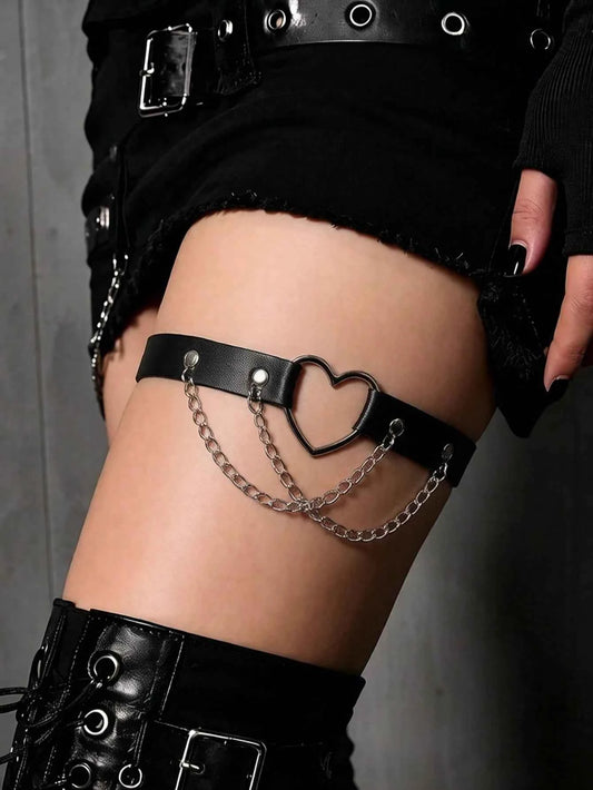 2pcs Leather Thigh Strap Heart Pendant Chain