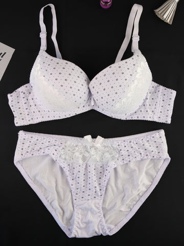 Solid Pattern Wireless Lingerie Set - ED