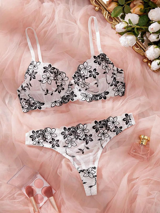 Mono Floral Lace Triangle Lingerie Set