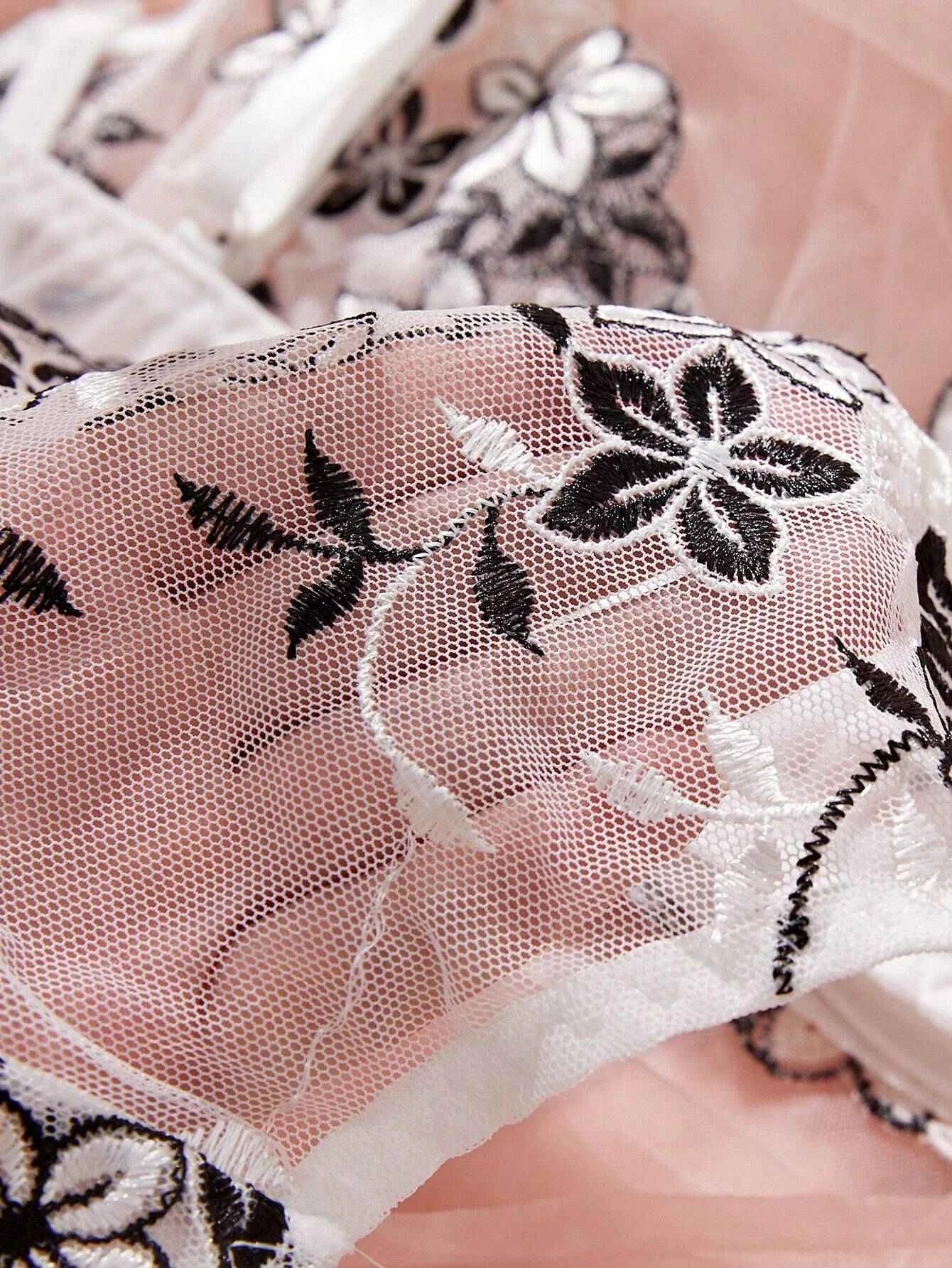 Mono Floral Lace Triangle Lingerie Set