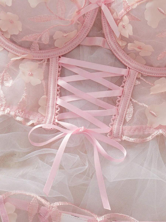 2pcs Romantic Embroidered Hollow-Out Underwire Bra Set