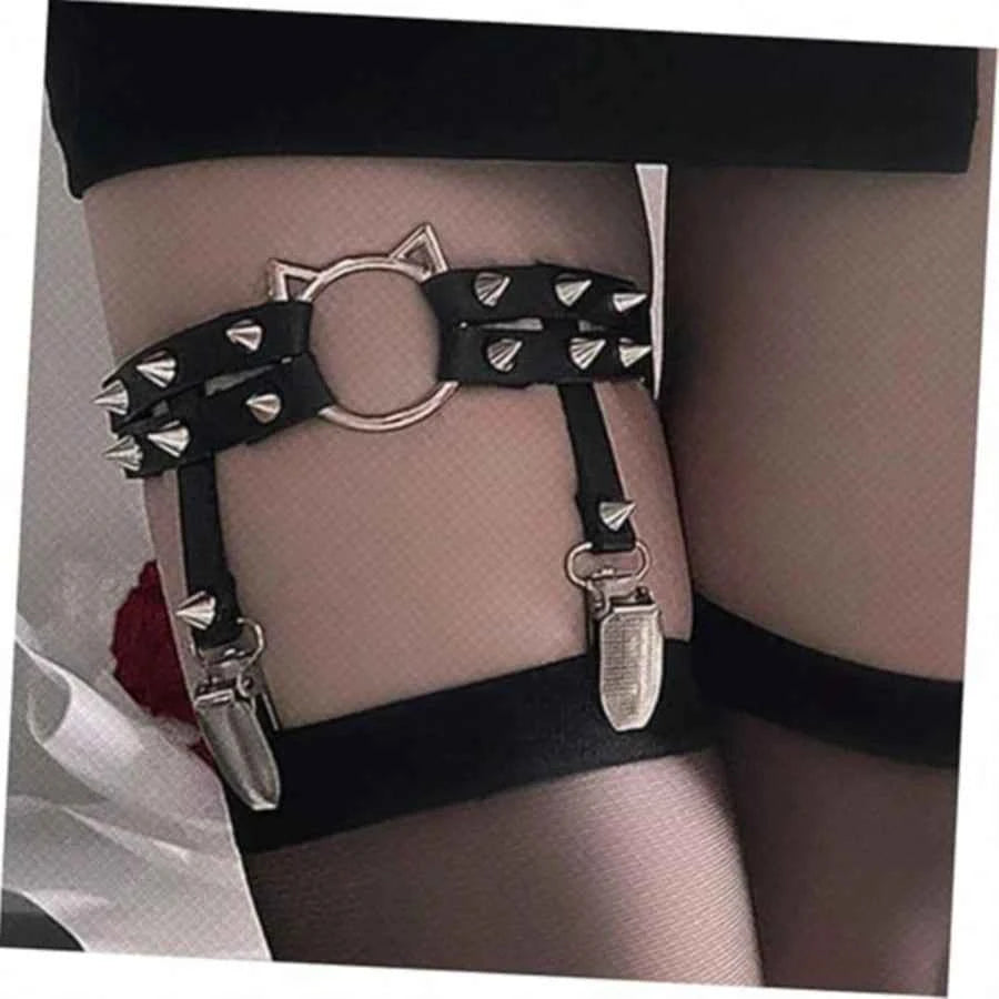 1 PC Adjustable Leather Thigh Garter With Clips Punk Goth Garters - ED