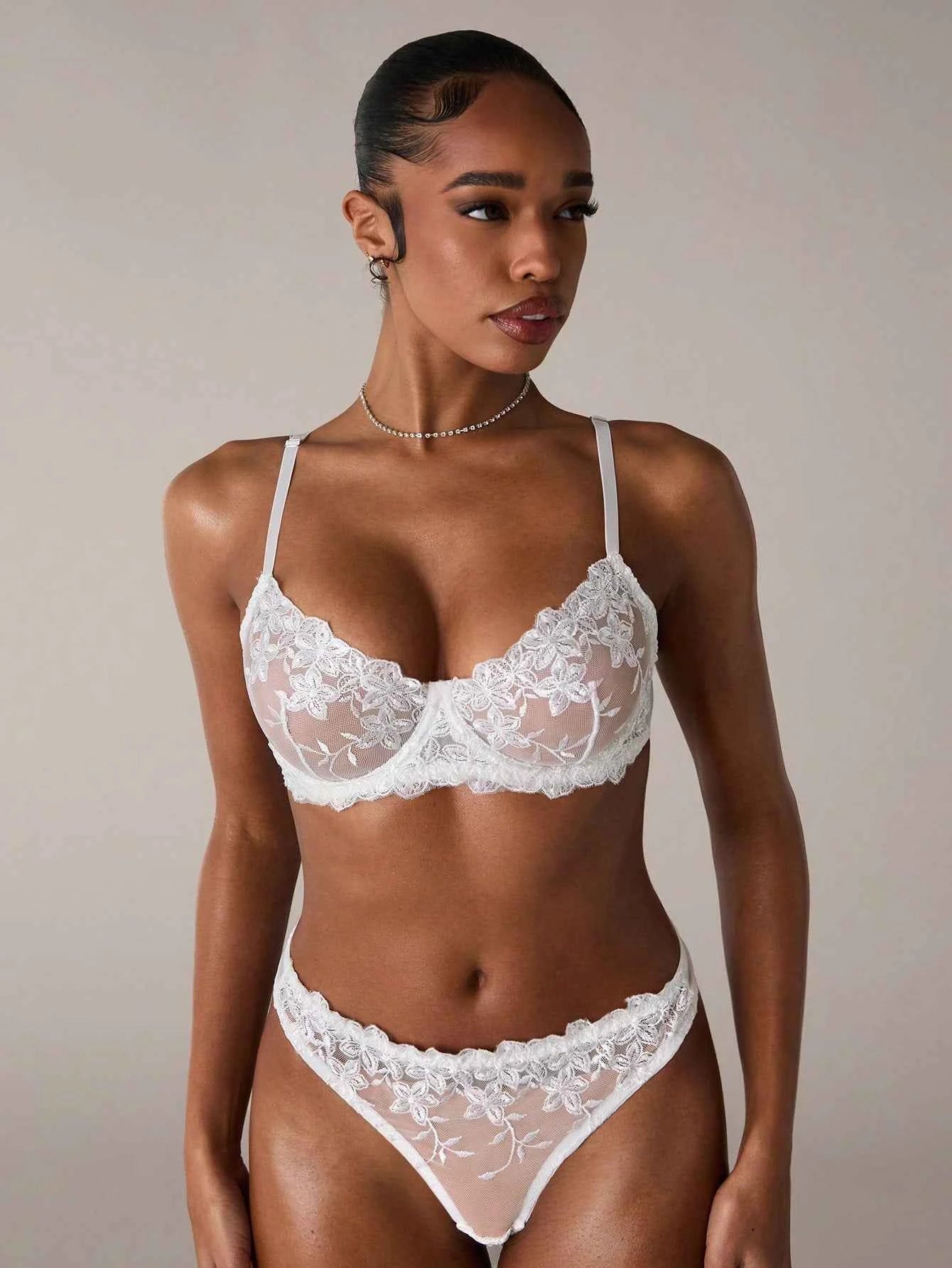 White Floral Lace Underwire Bridal Lingerie Set