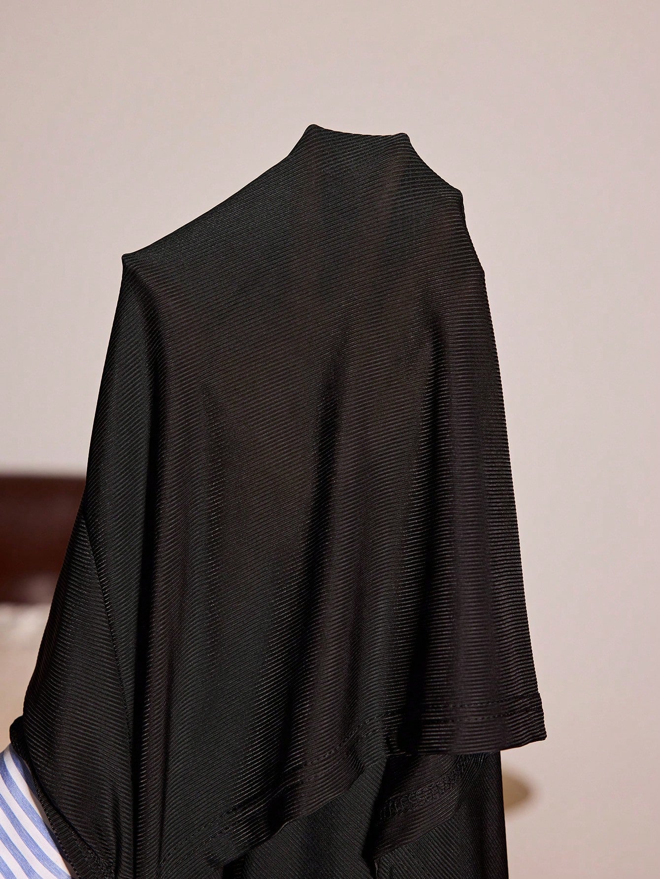 Asymmetric Lace High Slit Fitted Nightie - TFI Lingerie Pakistan - Image 6