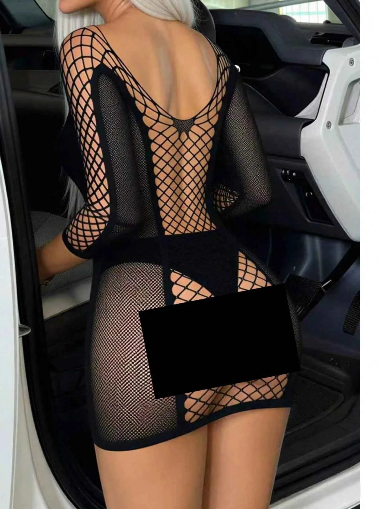 Tear-Open Mesh Stocking