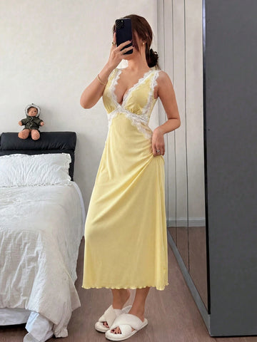 Lace Trim V-Neck Backless Long Nightie V - TFI Lingerie Pakistan - Image 3