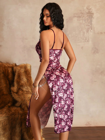 Vintage Print Split Hem Nightie - TFI Lingerie Pakistan - Image 2