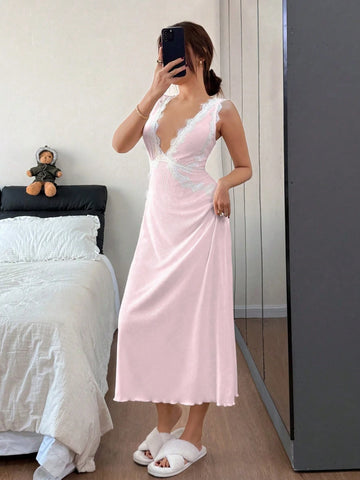 Lace Trim V-Neck Backless Long Nightie VI - TFI Lingerie Pakistan - Image 3