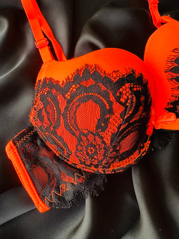 Miraculous Plunge Bombshell Push Up Bra