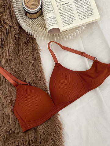 Solid Color Wireless Detail Bra